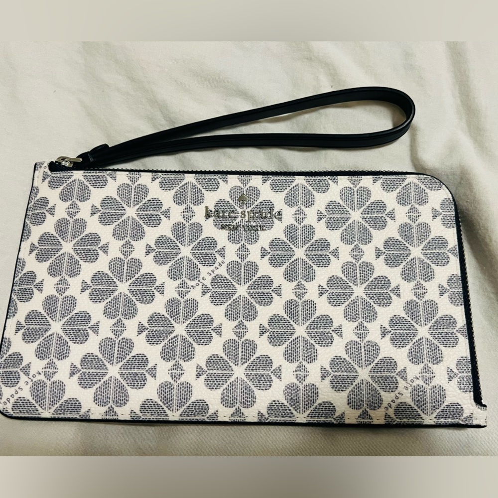 Kate Spade Elegant Blue and White Wristlet